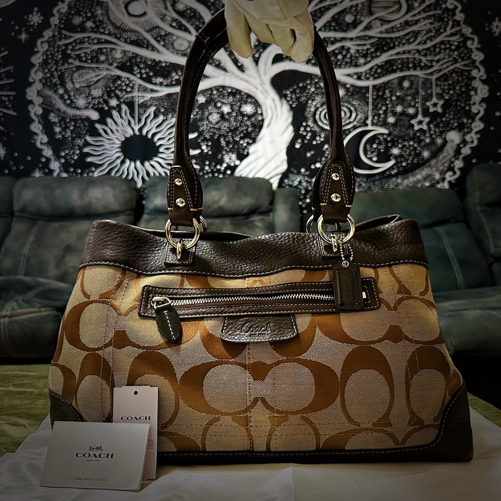 Vintage Y2K Coach tote bag Shoulder Bag Brown and Tan soft leather - Picture 3 of 17